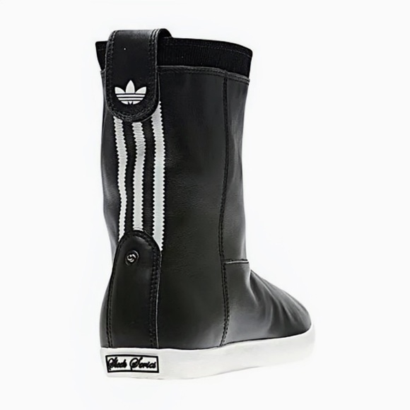 🆕✨RARE FIND .. Adidas Sneaker/Bootie - Picture 2 of 6